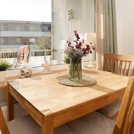 Apartment Haus Strandburg 8